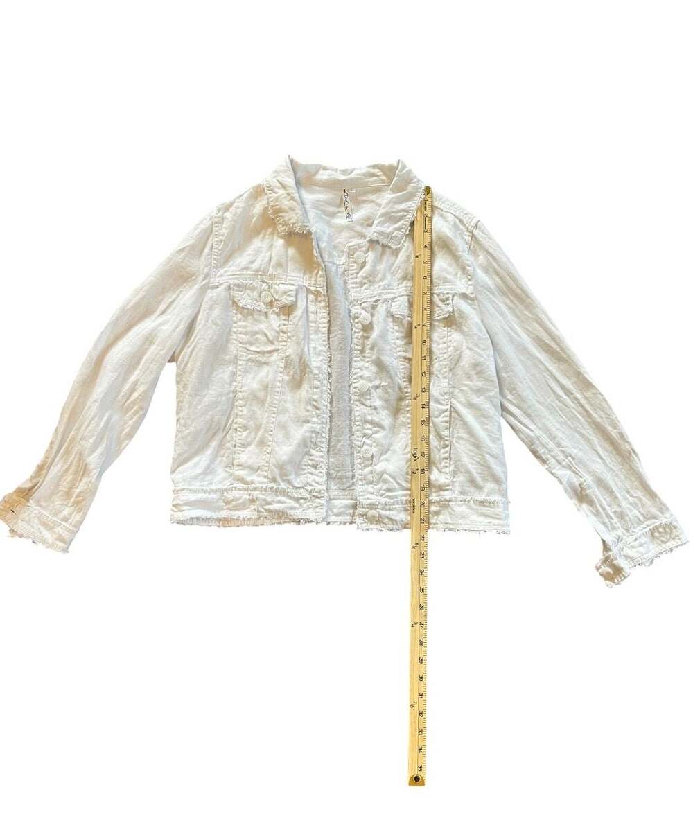 Lulu-B White Linen Raw Edge Button Up Jacket - Picture 4 of 5